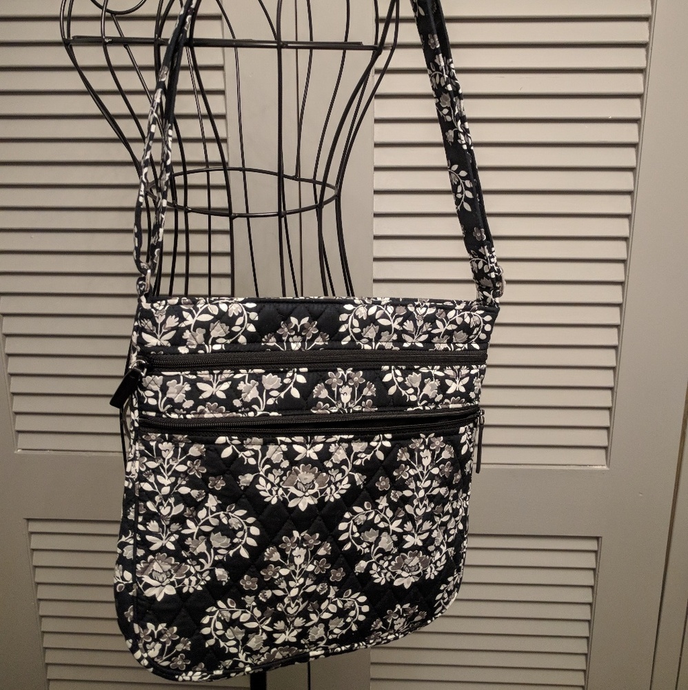Brand New Damask Vera Bradley Purse Bag